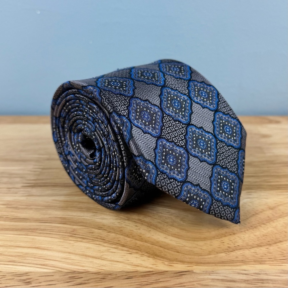Jos A Bank Reserve 60"x3" Tie Blue Gray Geometric Medallion 100% Silk Necktie